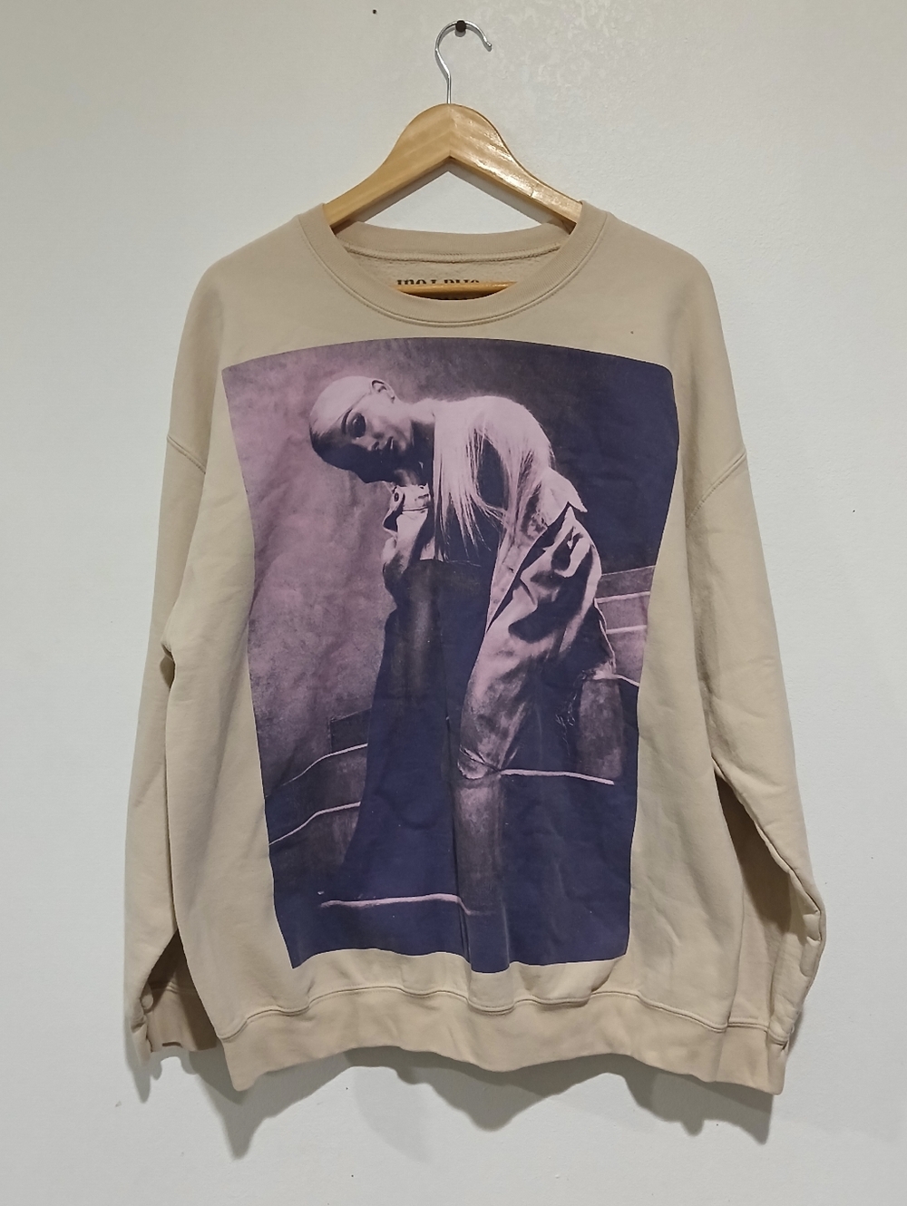 Ariana Grande 2019 Sweetener World Tour Crewneck Sweatshir Size: XL